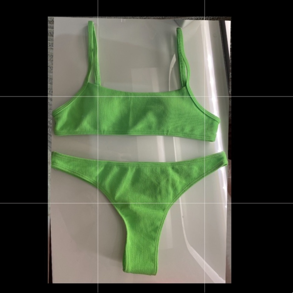 sunny bunny swim bikini (never worn)
